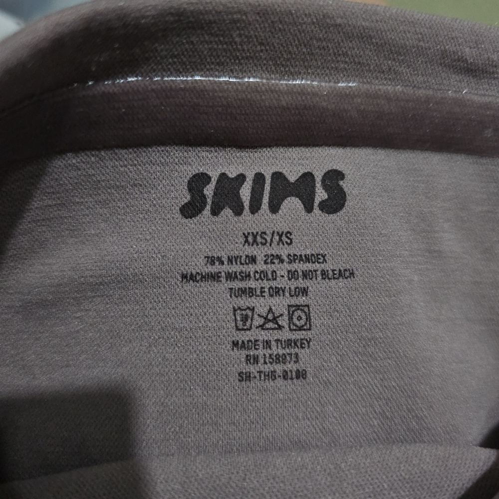 SKIMS Core Control Thong XXS - XS - Picture 2 of 2